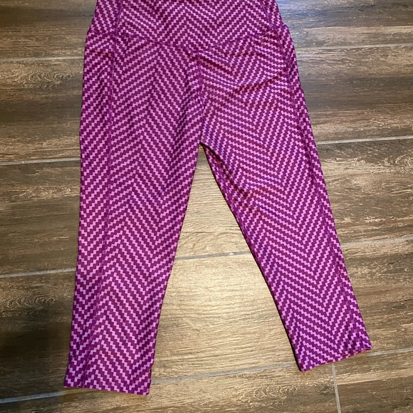 Nike Leggings - Picture 2 of 2